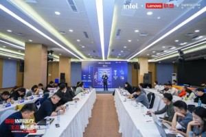 联想集团黄山：要为医疗领域输送真正“好用”的算力