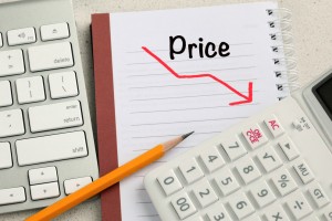 如何根据国际金价走势判断买入时机？