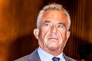 我们似乎没能让美国再次健康