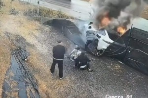 新能源车起火致1死，事故后打不开车门？车企紧急回应！汽车门把手强制性国家标准将于明年实施